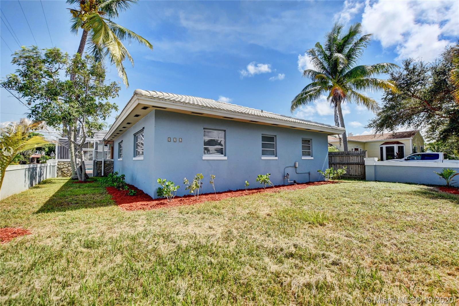 532 N Palmway, Lake Worth, FL 33460