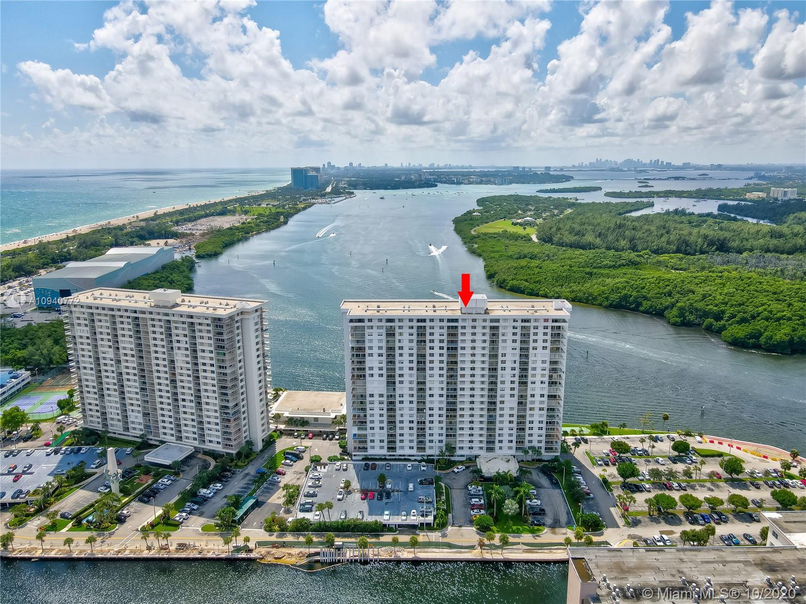 Sunny Isles Beach, FL 33160,500 Bayview Dr #1523