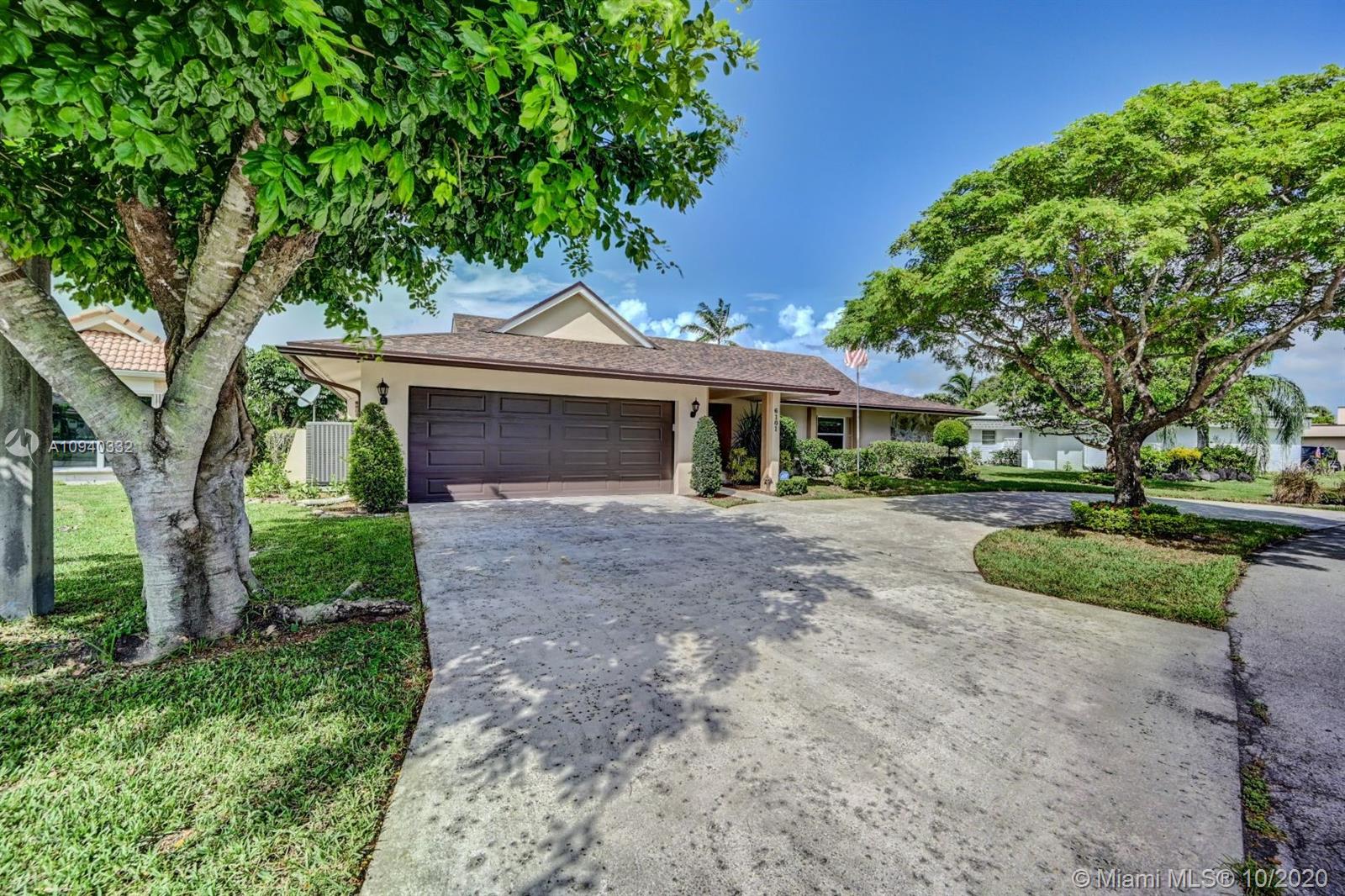 Tamarac, FL 33319,6101 Umbrella Tree Ln