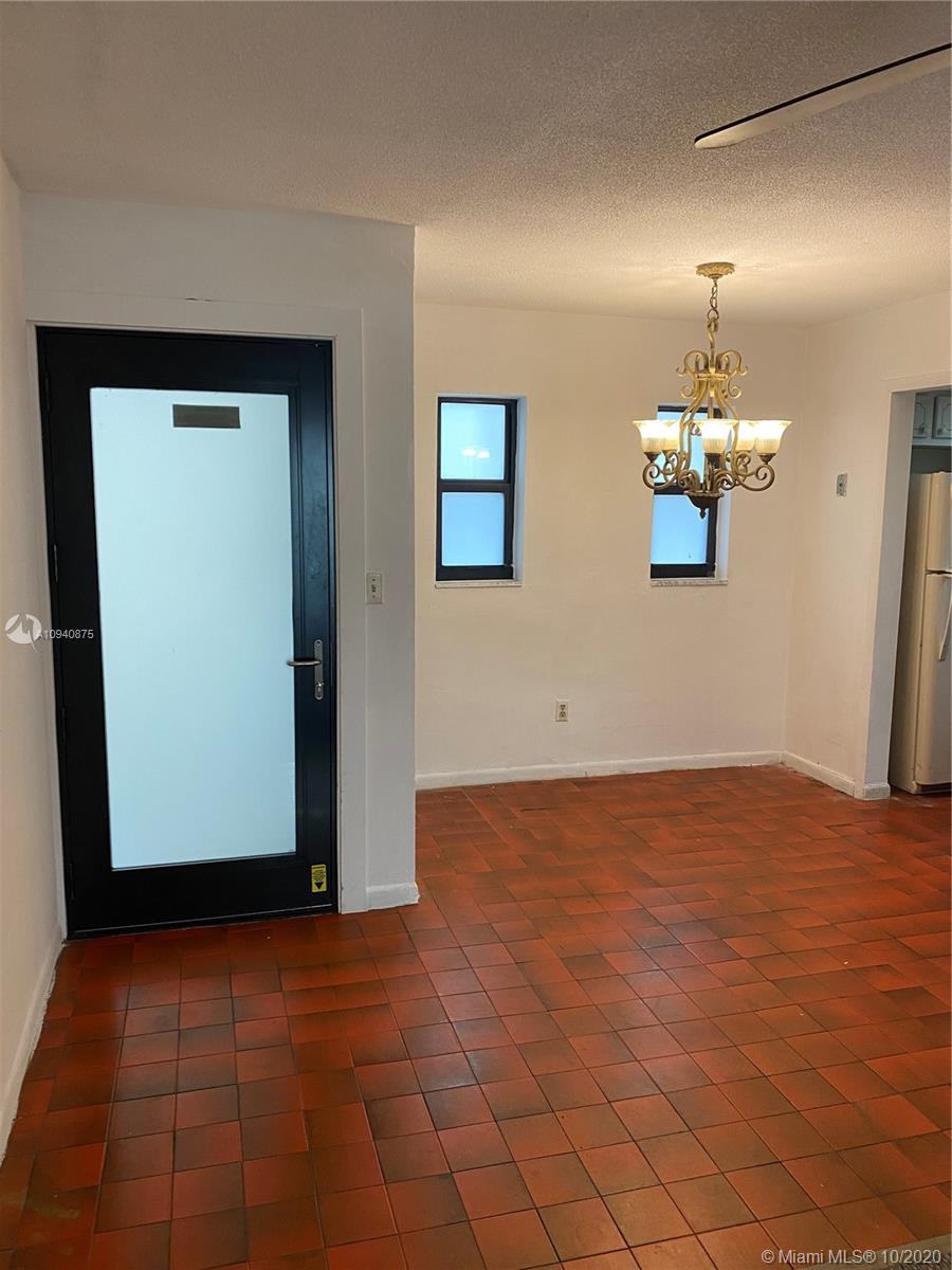 Coral Gables, FL 33133,6855 Edgewater Dr #1AN