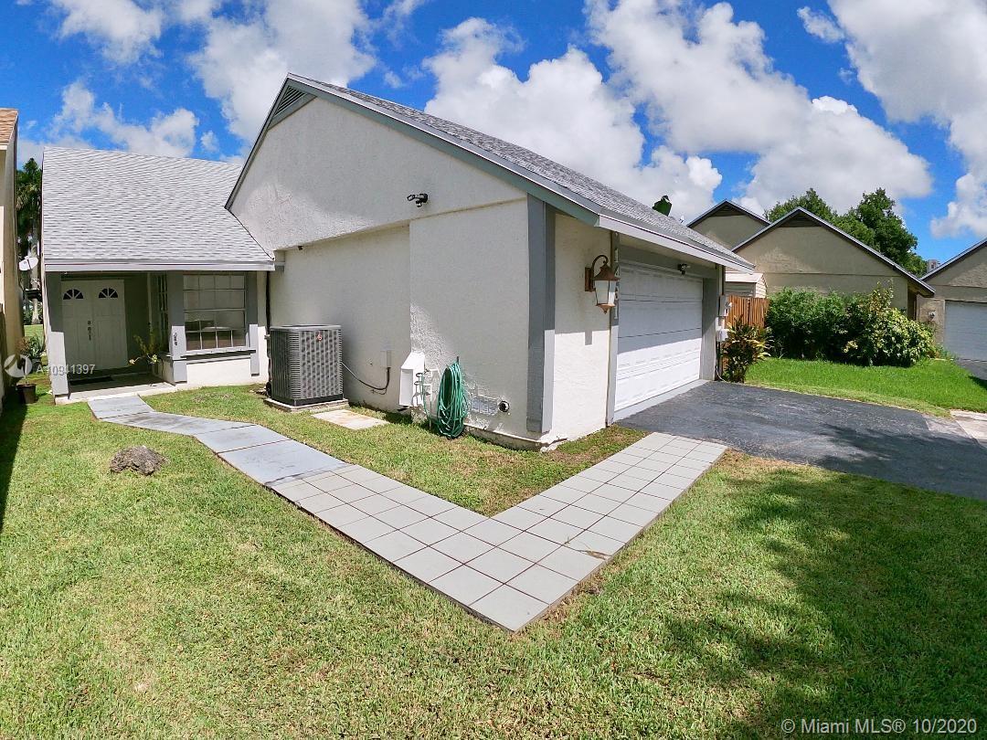 Homestead, FL 33035,1431 Kittiwake Ct