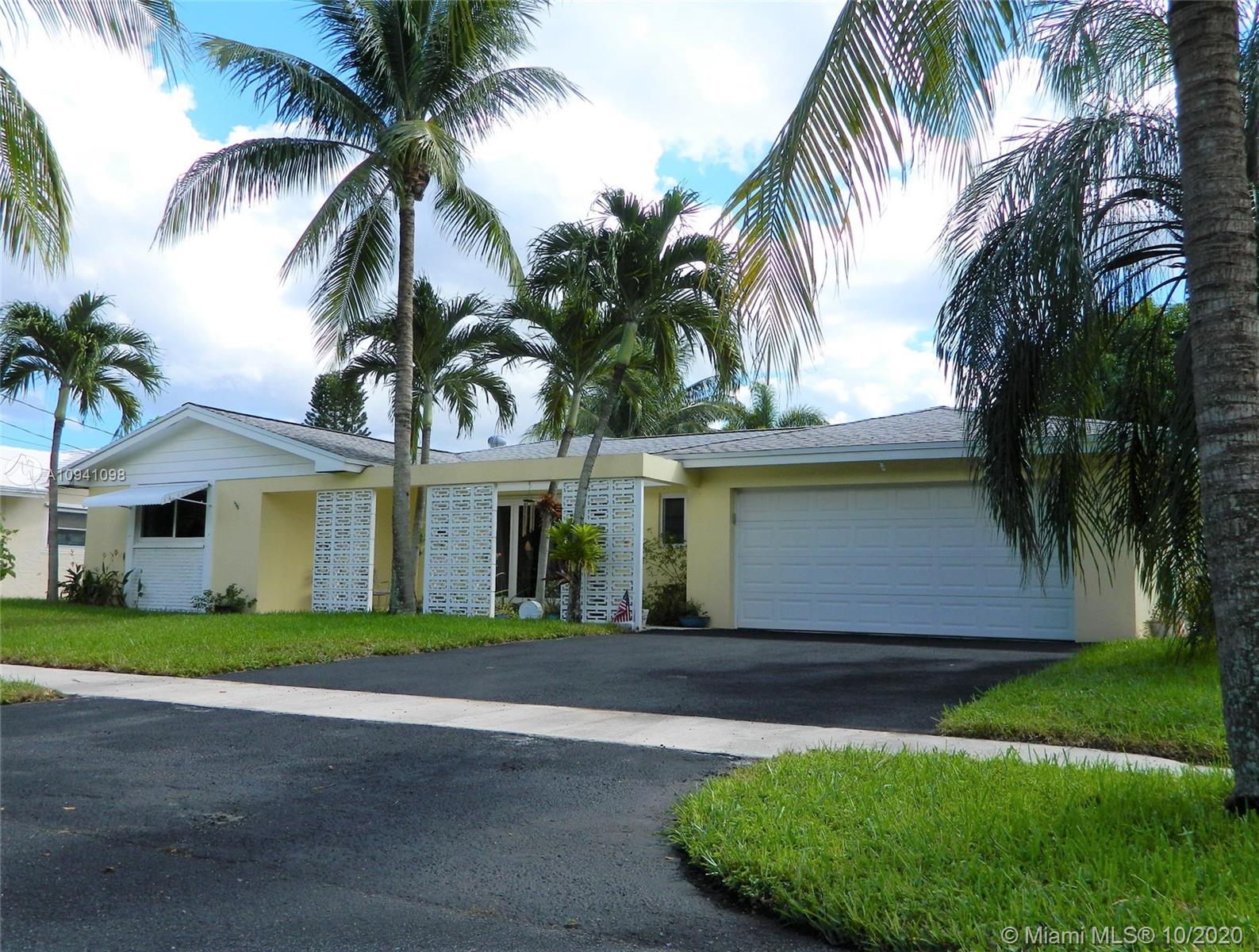 3940 NW 11th St, Coconut Creek, FL 33066