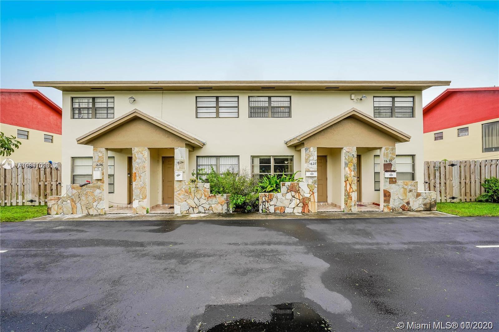 1622 NE 151st St #1622,  North Miami Beach,  FL 33162