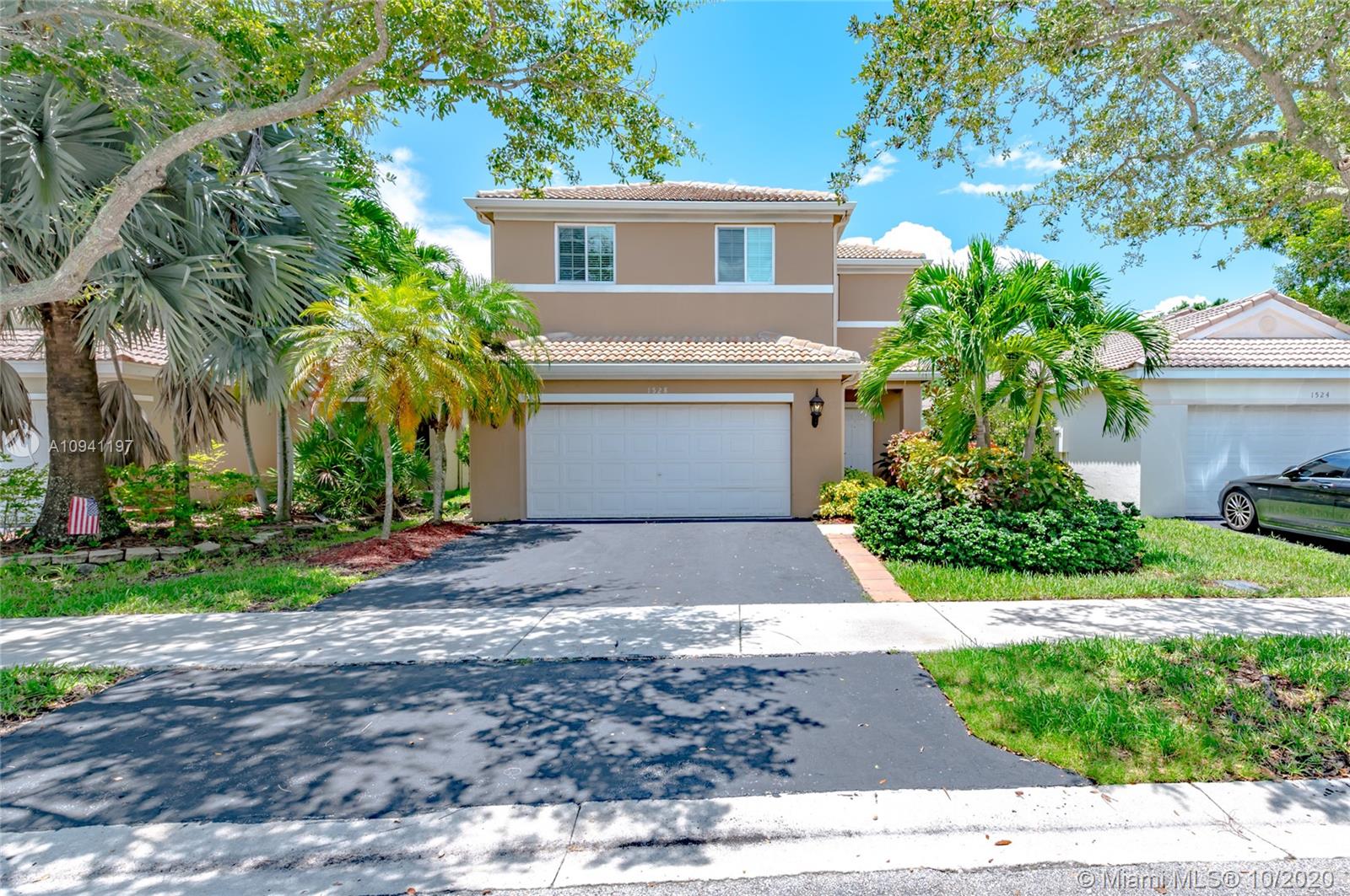 1528 Salerno Cir, Weston, FL 33327