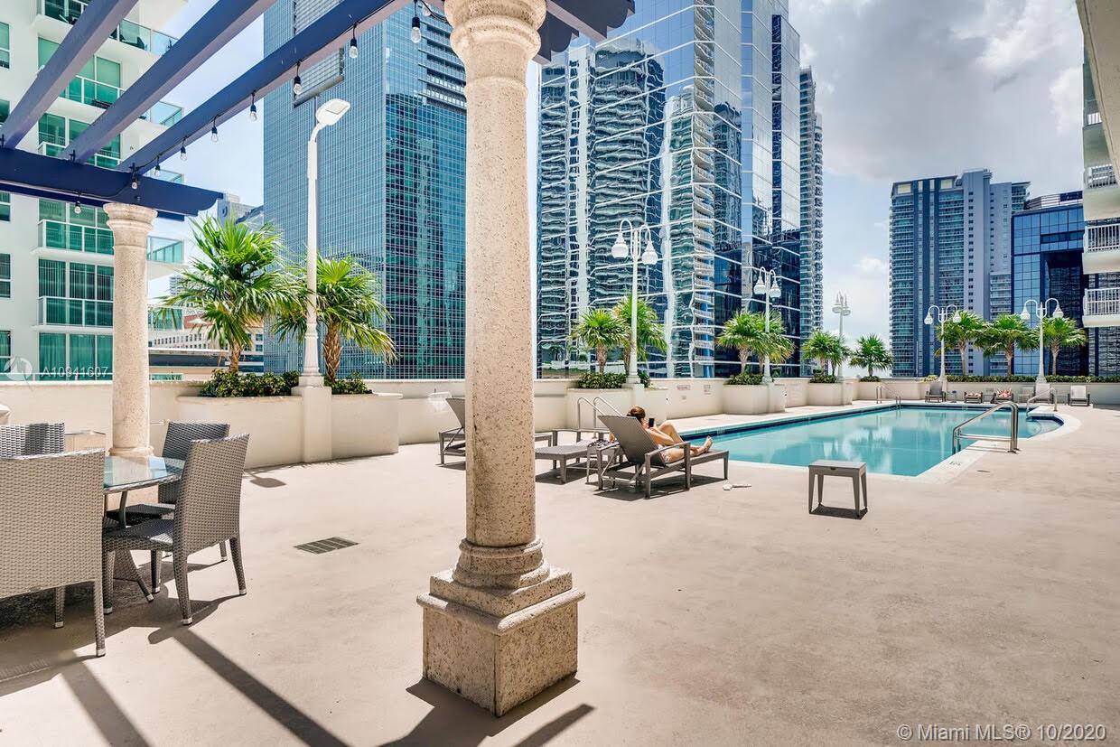 Miami, FL 33131,1200 Brickell Bay Dr #1914