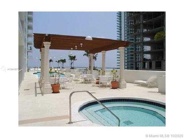 Miami, FL 33131,1200 Brickell Bay Dr #1914