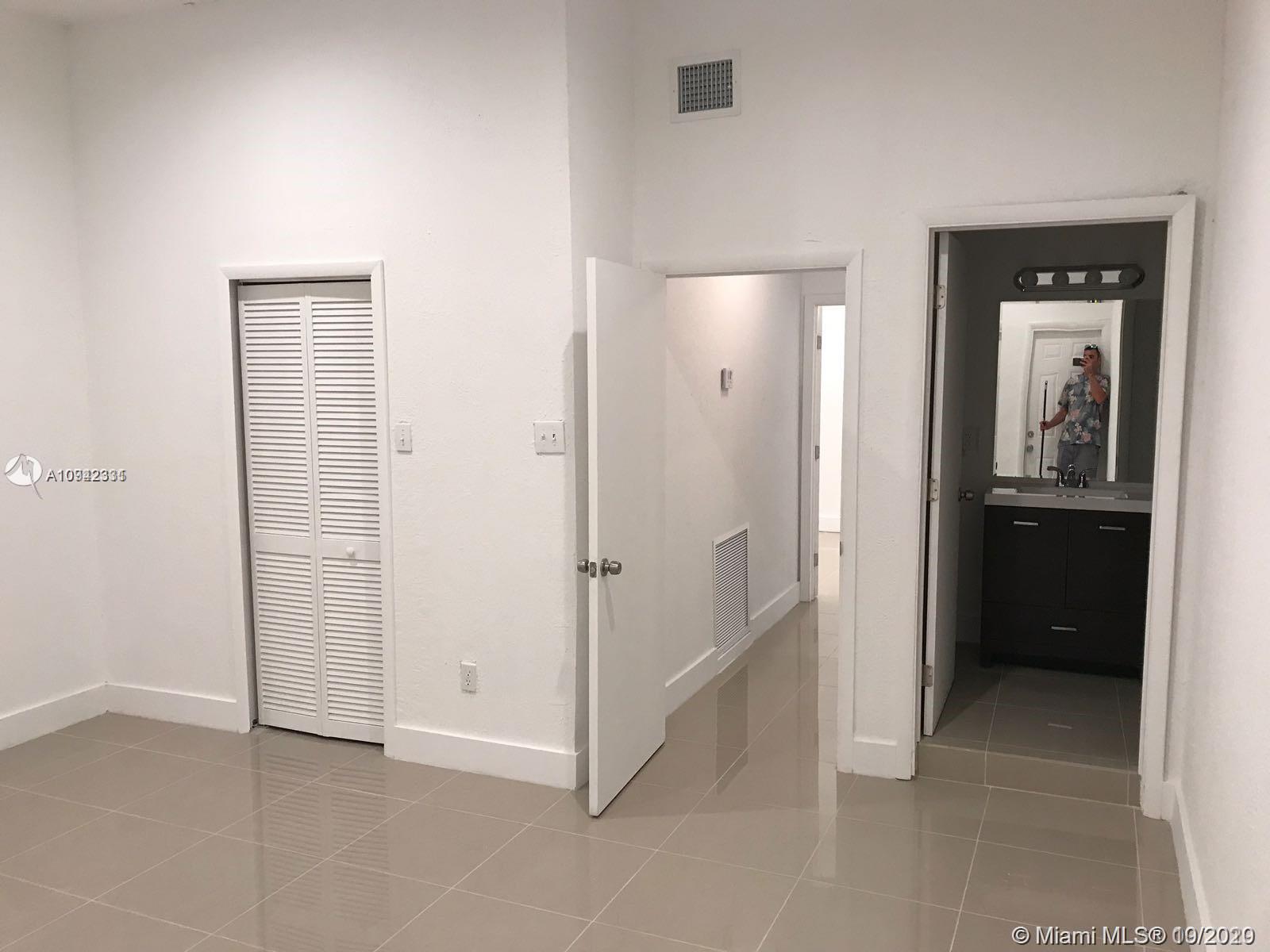 Pompano Beach, FL 33069,2810 NW 5th St