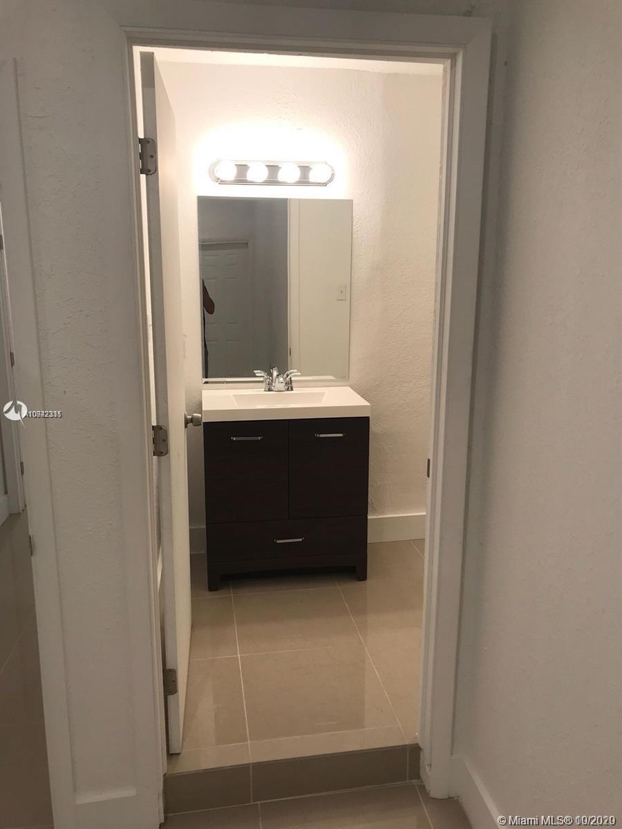 Pompano Beach, FL 33069,2810 NW 5th St