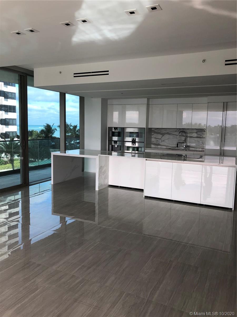 Photo 2 of Oceana Bal Harbour North Apt 411 in Bal Harbour - MLS A10942388