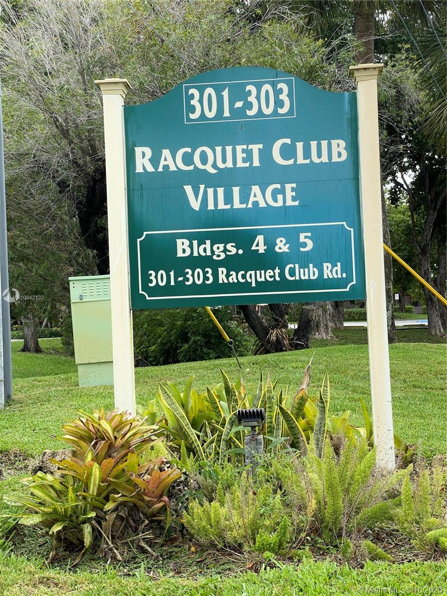 Weston, FL 33326,301 Racquet Club Rd #208