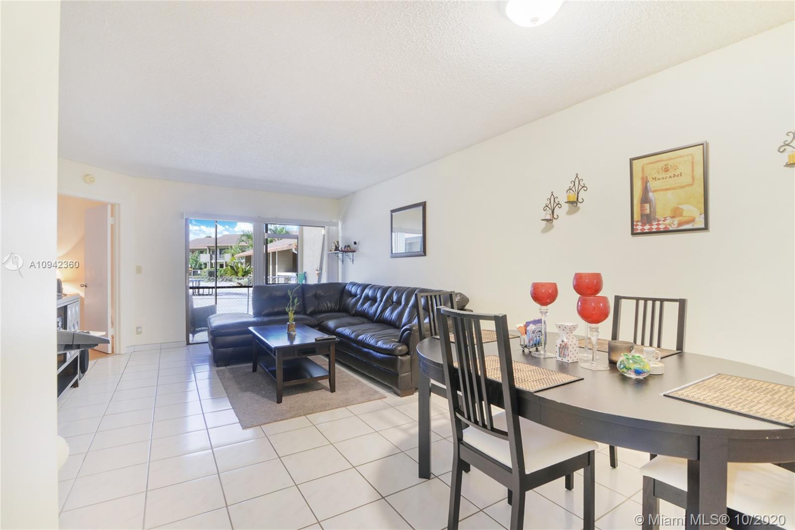 Margate, FL 33063,5563 Courtyard Dr #5563