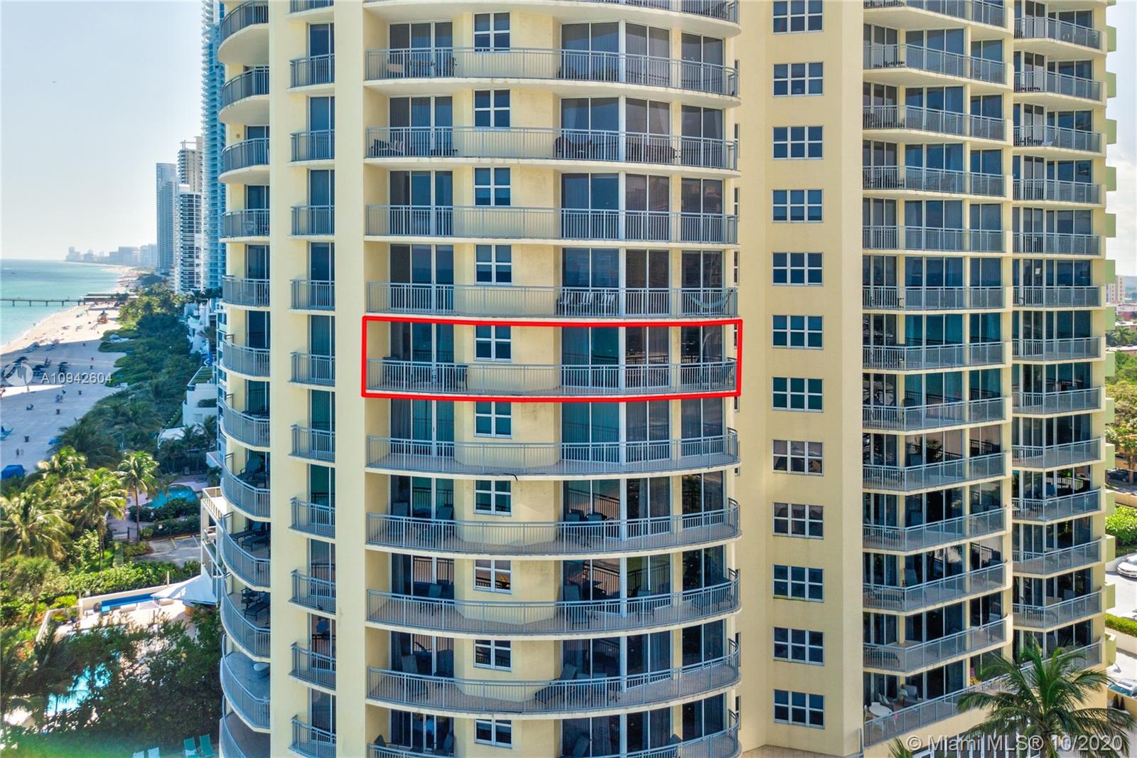 Sunny Isles Beach, FL 33160,17375 Collins Ave #1208