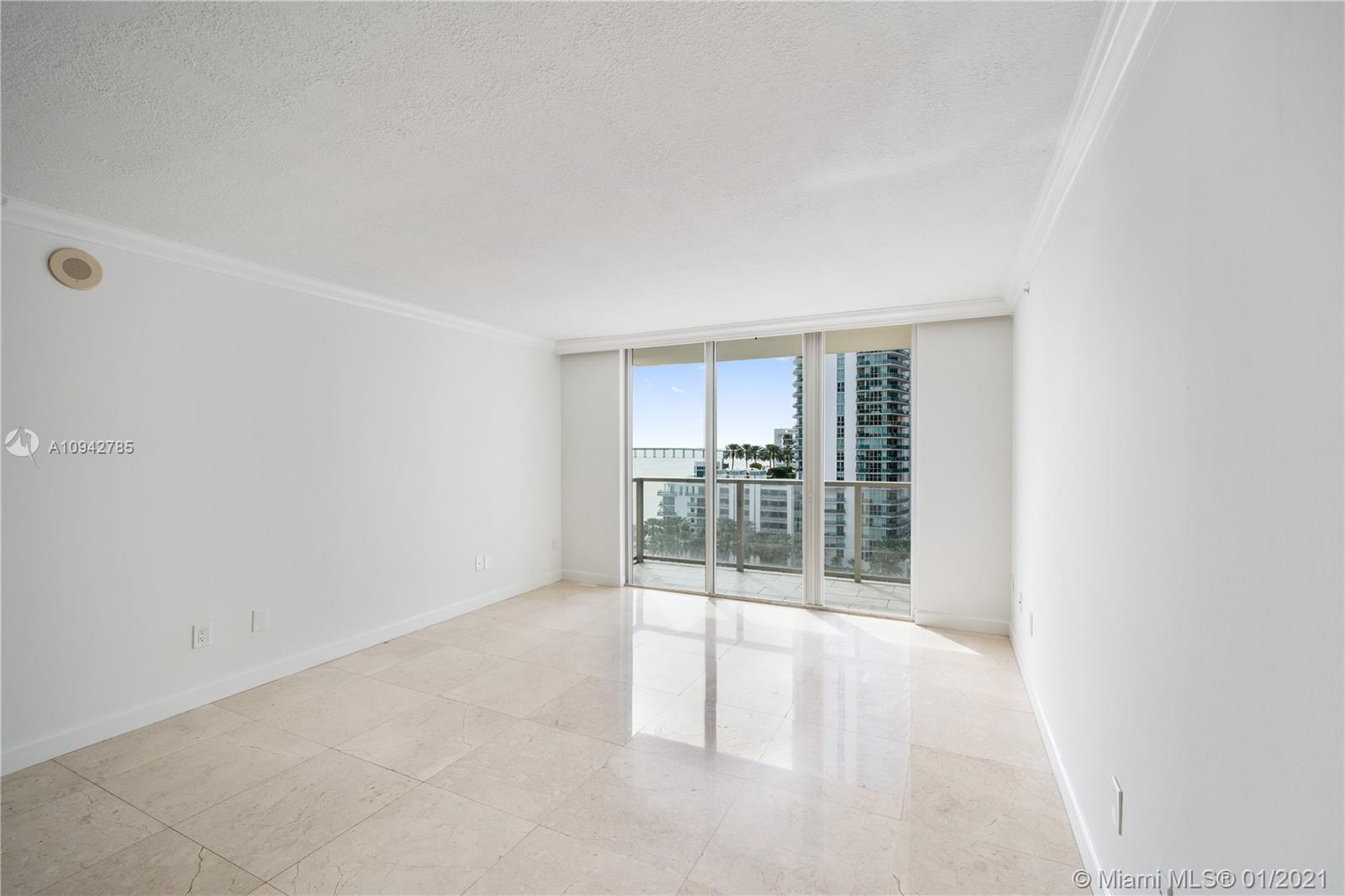 Miami, FL 33131,1155 Brickell Bay Dr #1003