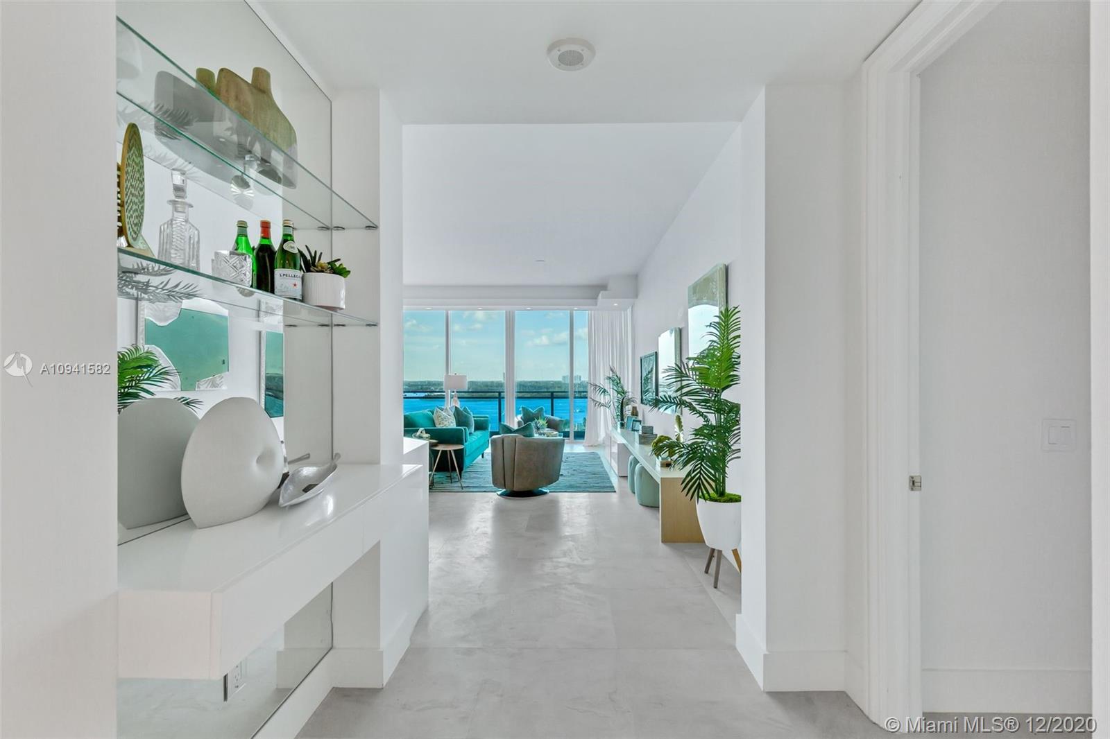 Bal Harbour, FL 33154,10295 Collins Ave #1106