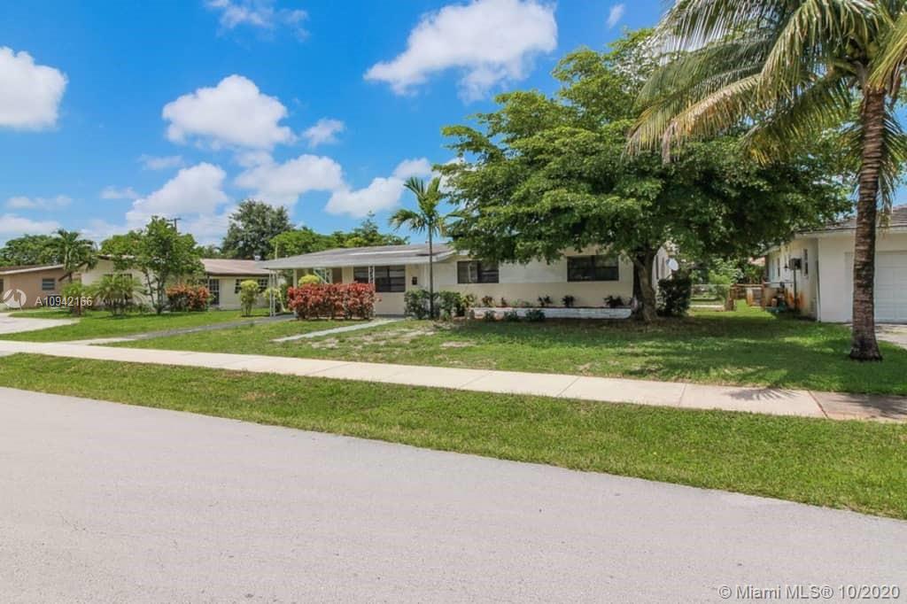 240 NW 45th Ave, Plantation, FL 33317