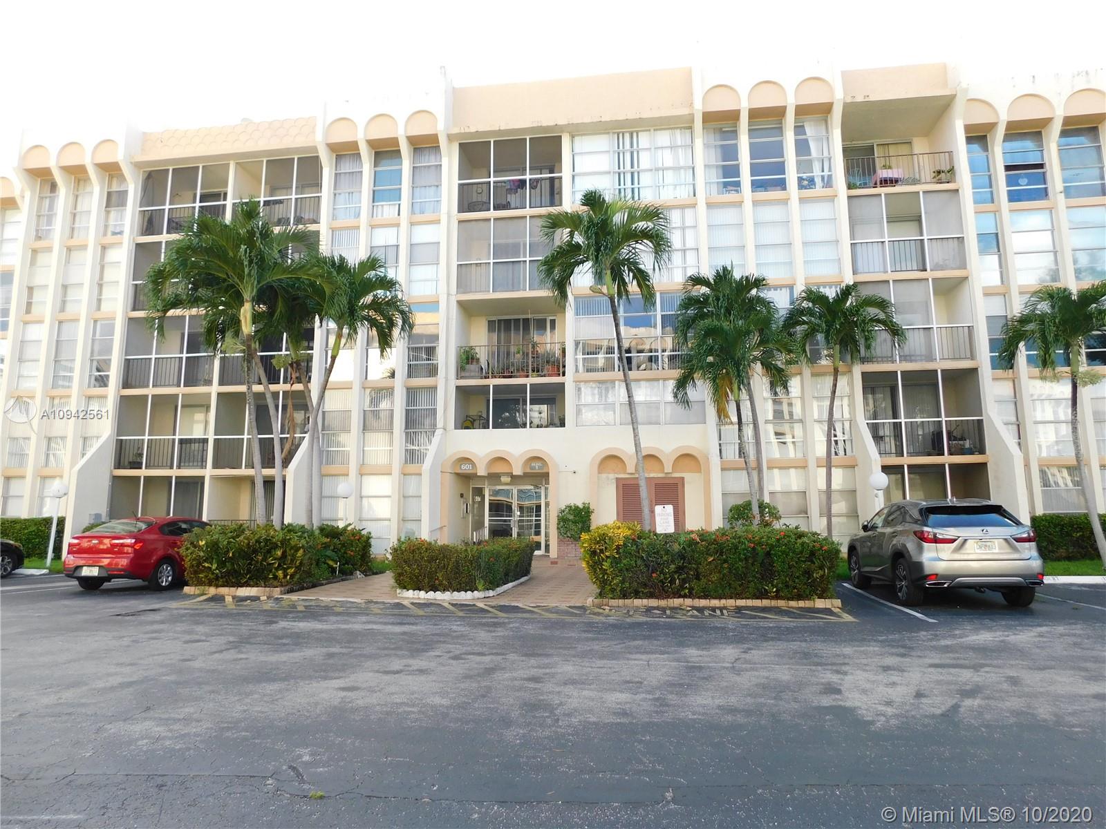 601 Three Islands Blvd #310, Hallandale Beach, FL 33009