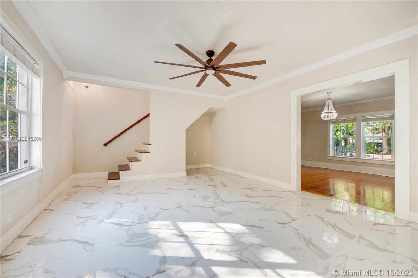 South Miami, FL 33143,7111 SW 63rd Ave