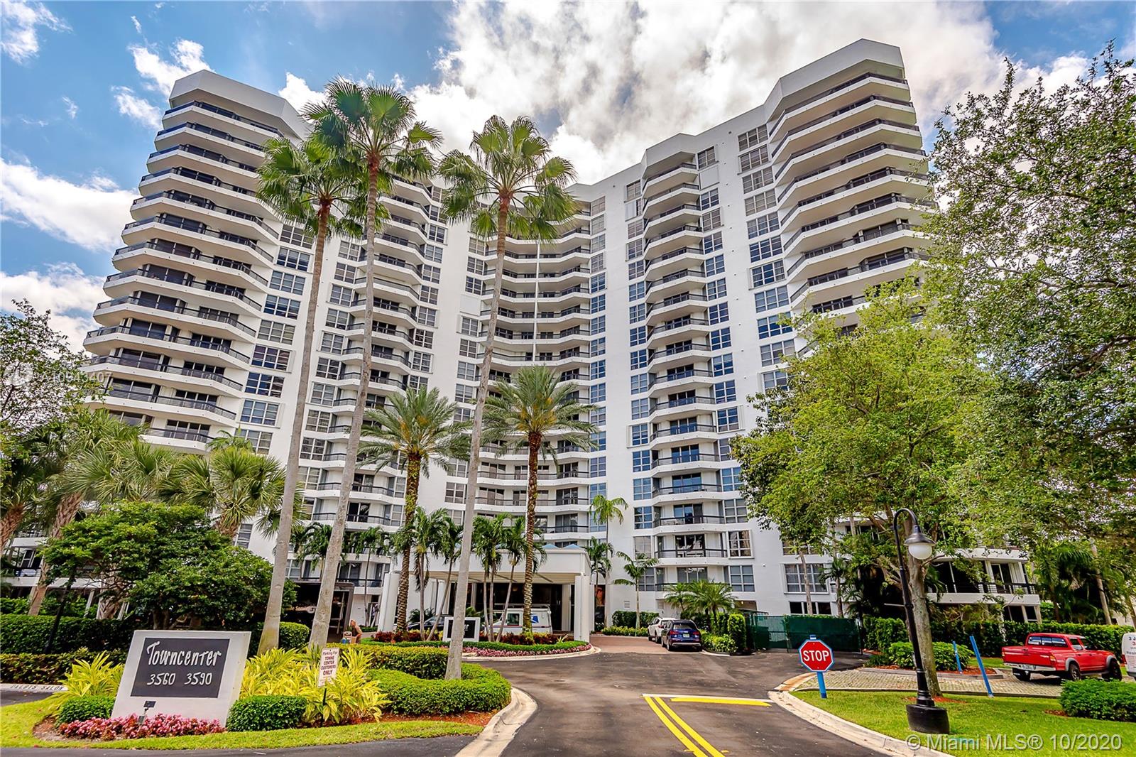 Aventura, FL 33180,3600 Mystic Pointe Dr #1212