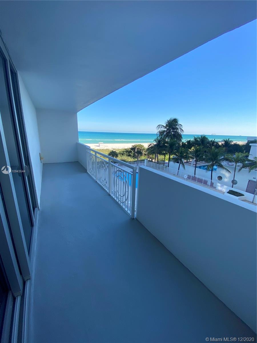 Miami Beach, FL 33140,5825 Collins Ave #4G