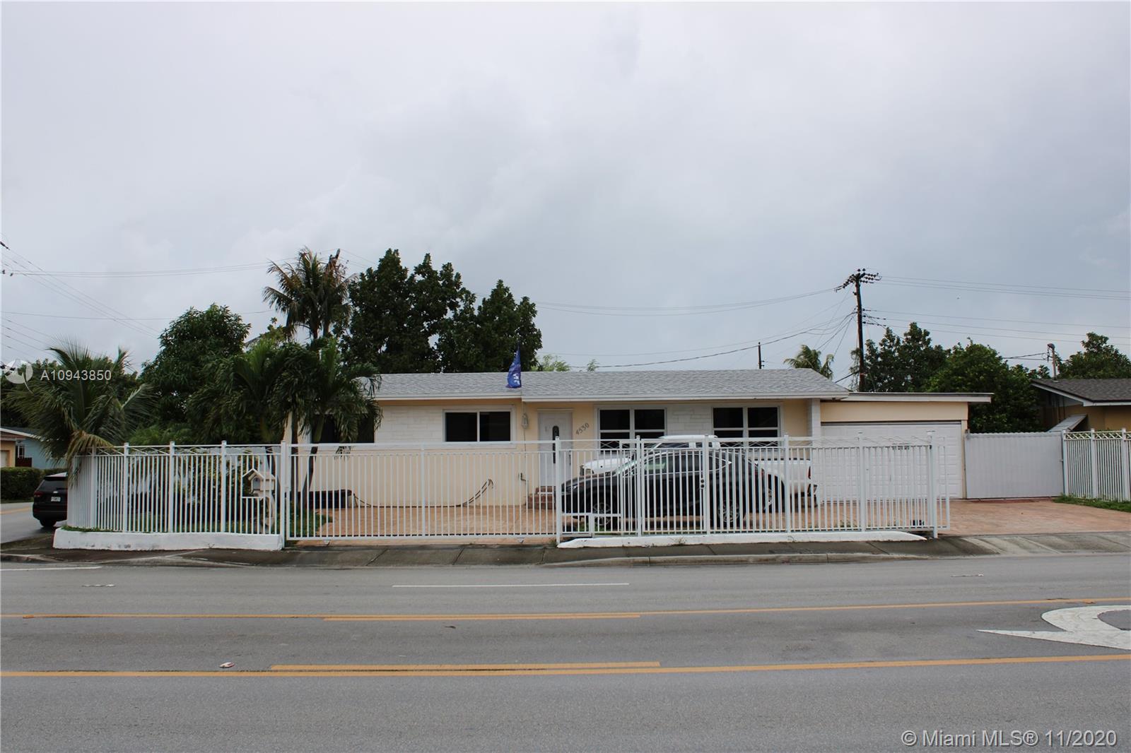 4530 W 8th Ave, Hialeah, FL 33012