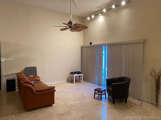 Hallandale Beach, FL 33009,2703 S Parkview Dr #2703