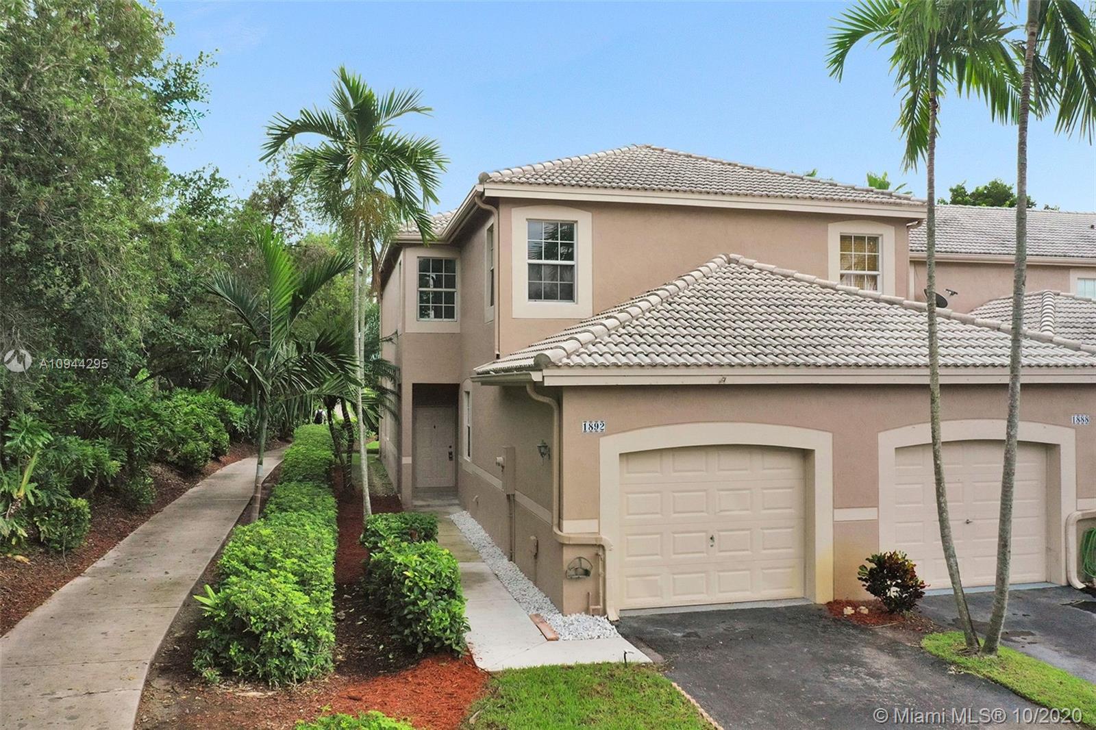 Weston, FL 33327,1892 Salerno Cir