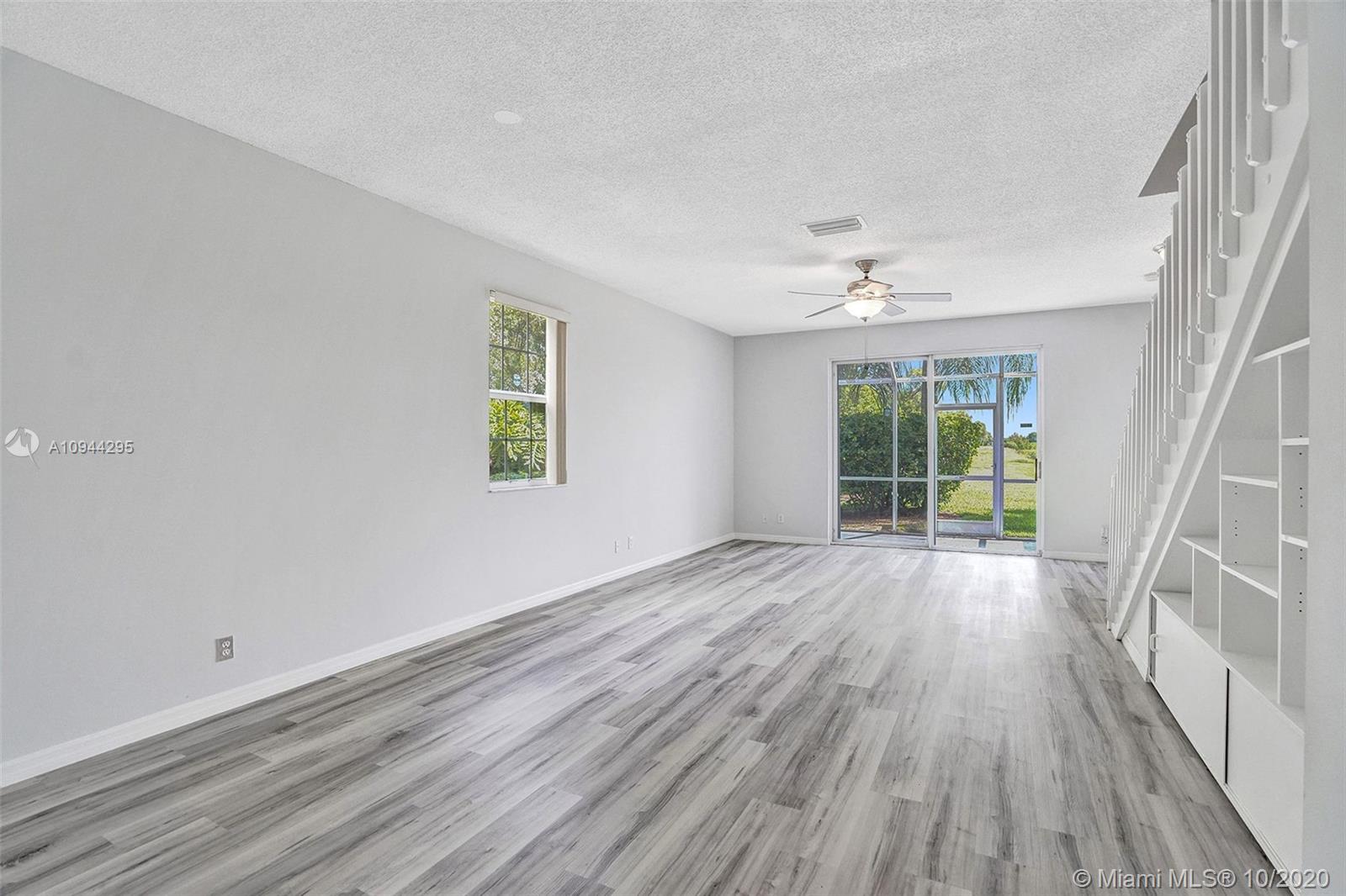 Weston, FL 33327,1892 Salerno Cir