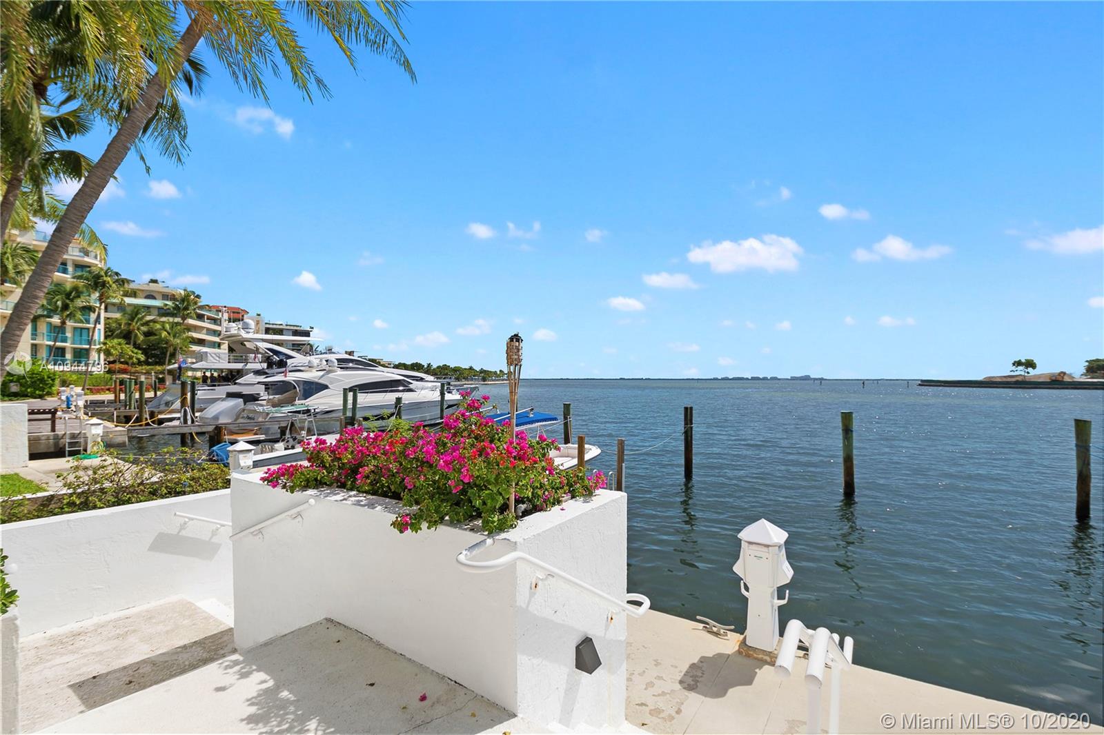 1600 S Bayshore Ln #4B, Coconut Grove, FL 33133