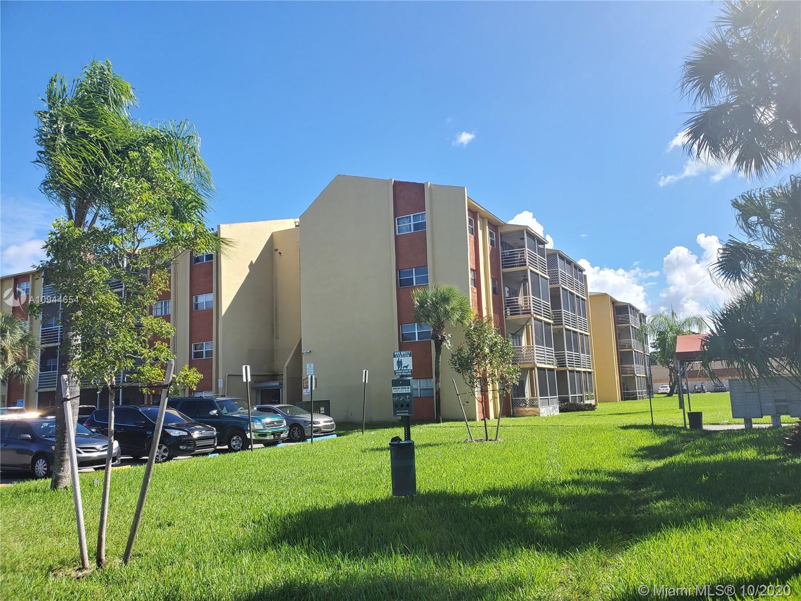 Lauderdale Lakes, FL 33311,3600 NW 21st St #303