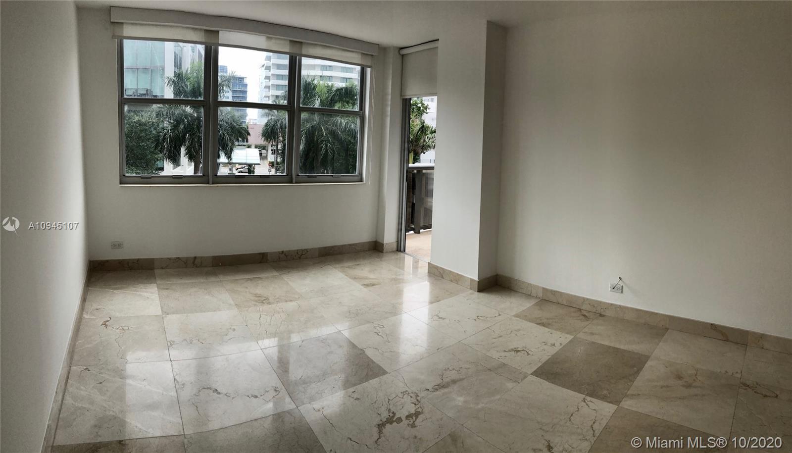 Miami Beach, FL 33140,6039 Collins Ave #437