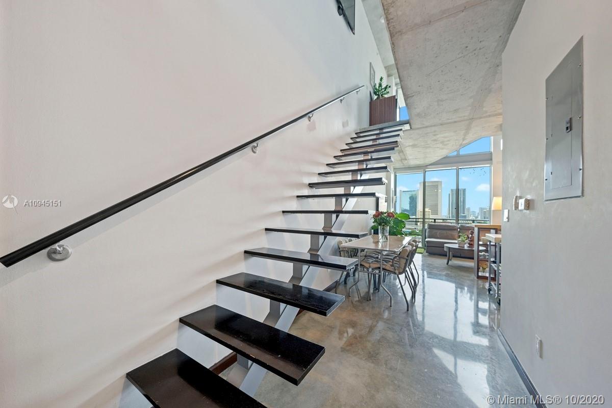 Property photo # 6