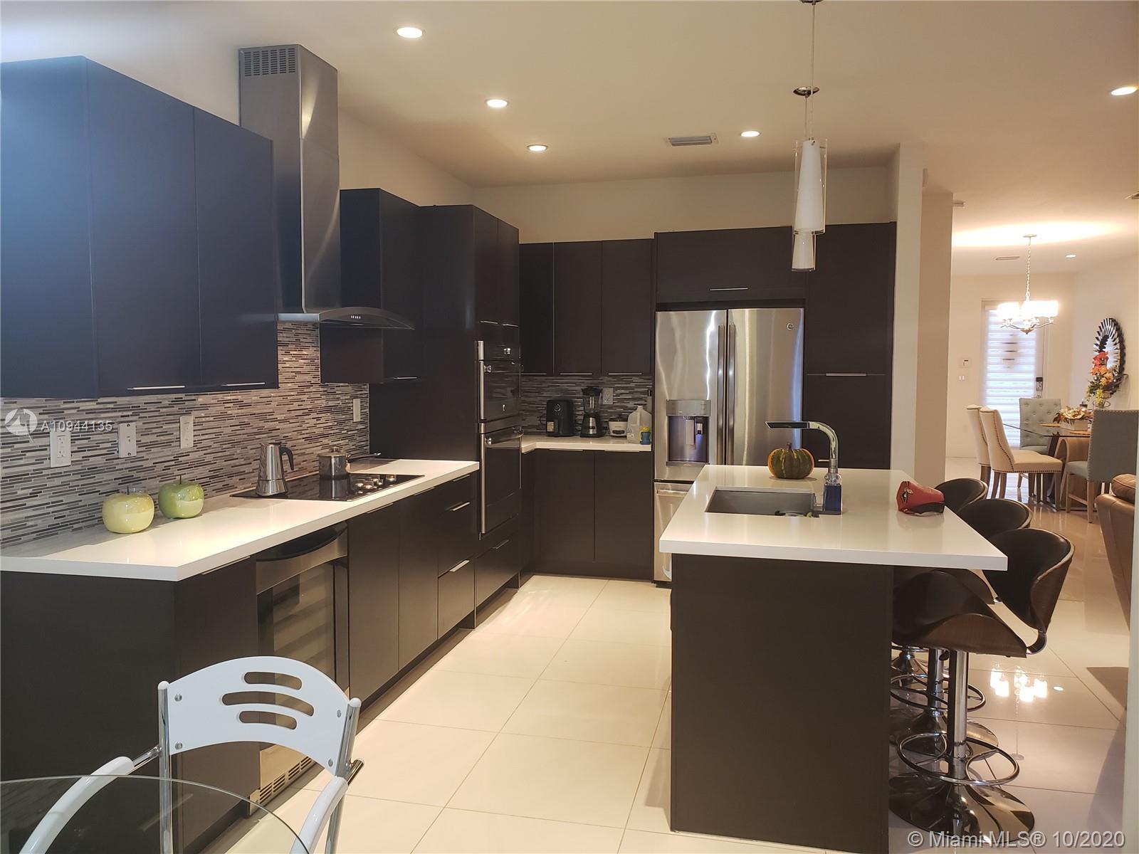 Property photo # 0