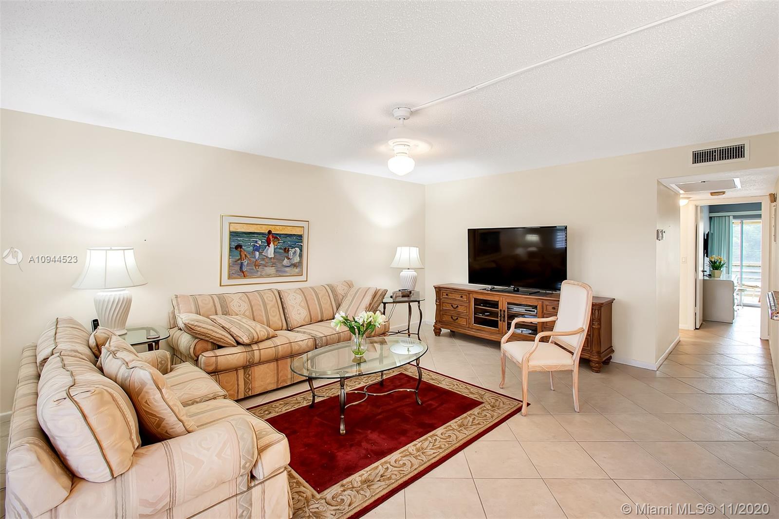 Deerfield Beach, FL 33442,2025 Oakridge D #2025