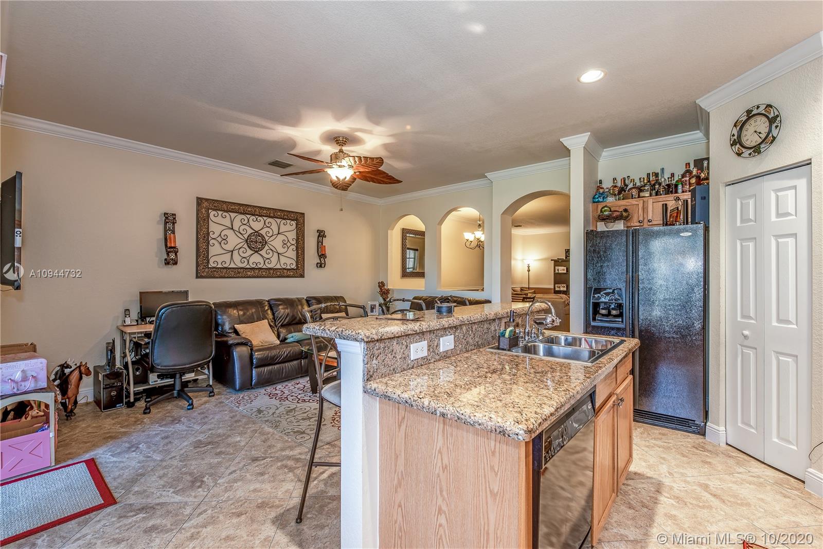 Property photo # 4