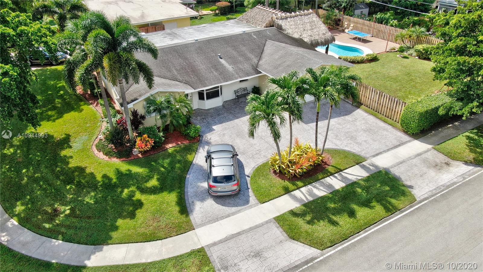 Plantation, FL 33317,5800 Pine Ter