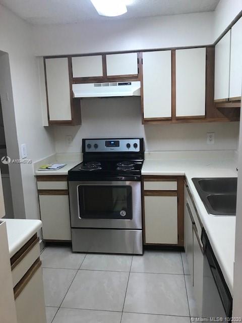 Property photo # 2