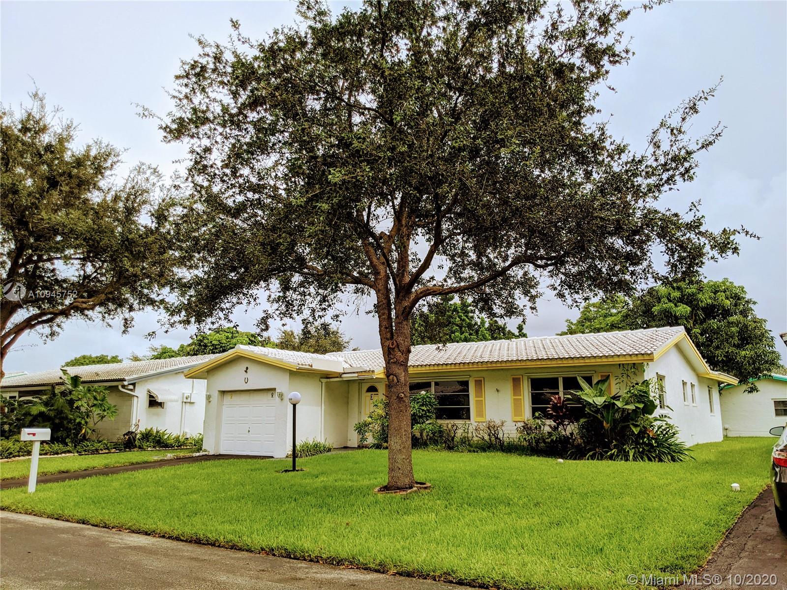 1630 NW 82nd Ter, Plantation, FL 33322