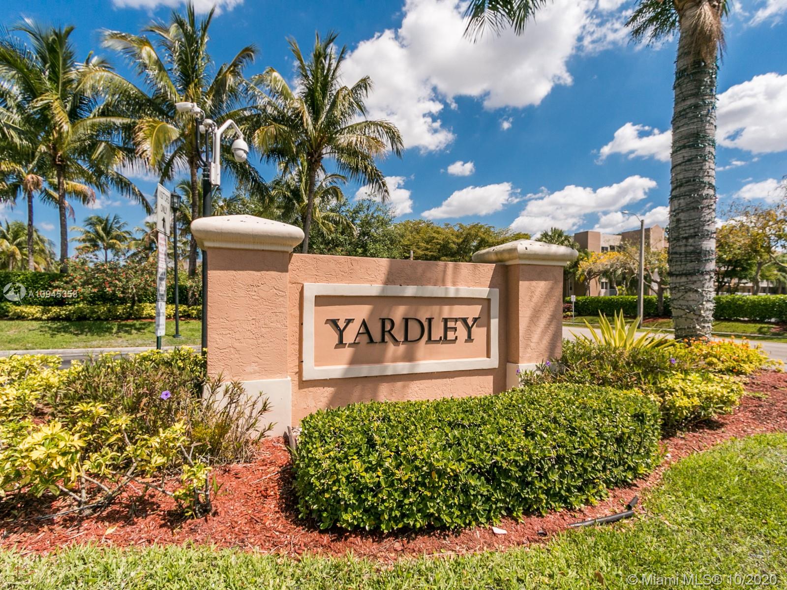 Tamarac, FL 33321,7725 Yardley Dr #209