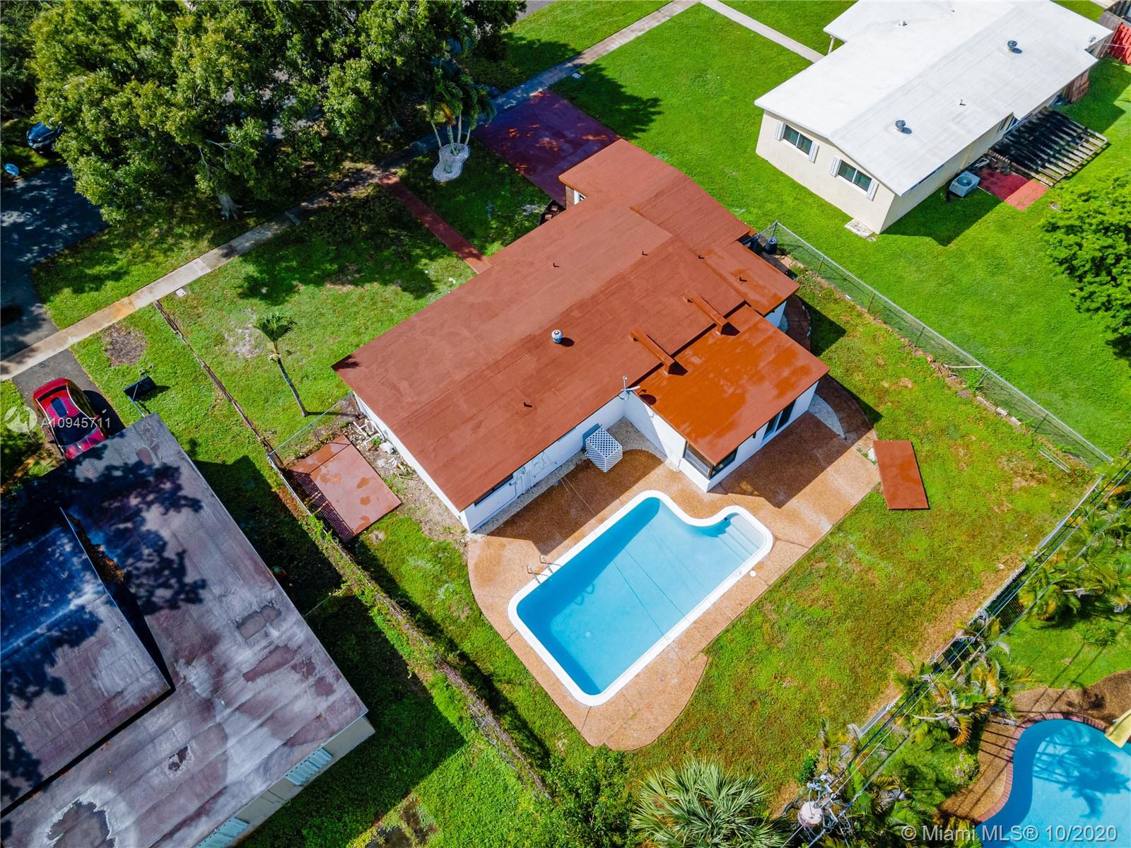 Plantation, FL 33313,6829 NW 14th Ct