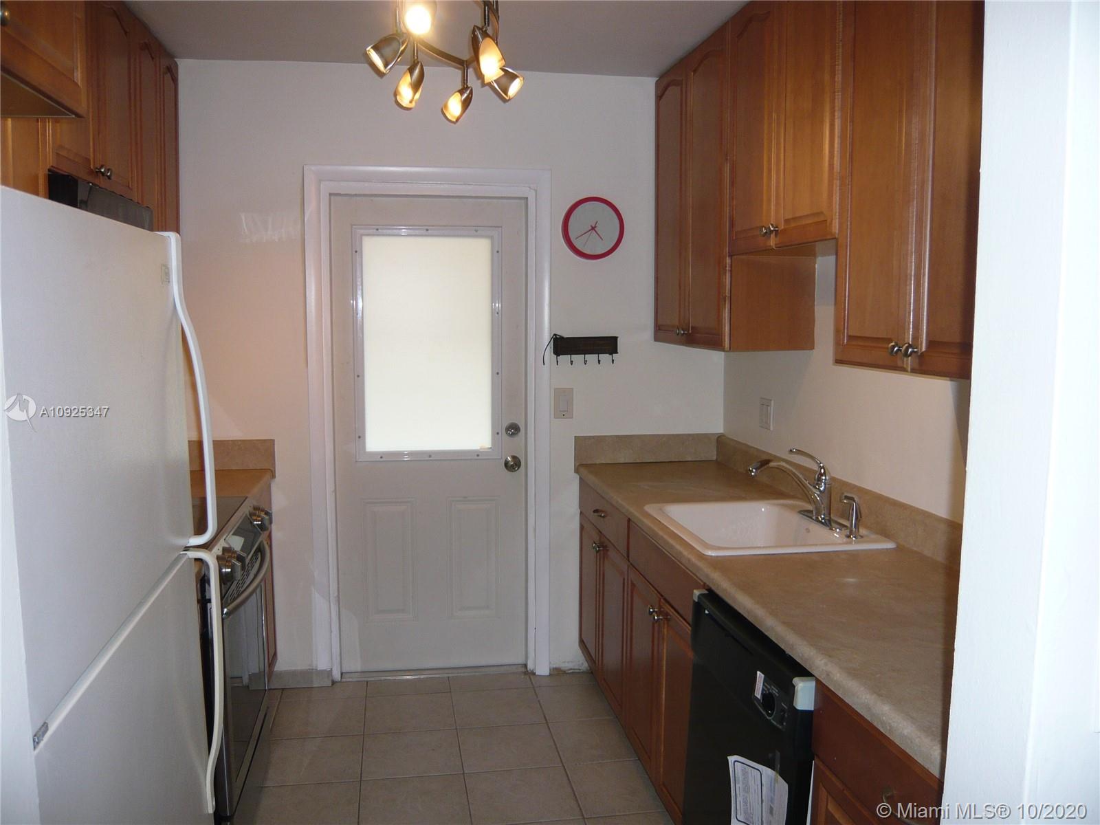Property photo # 9