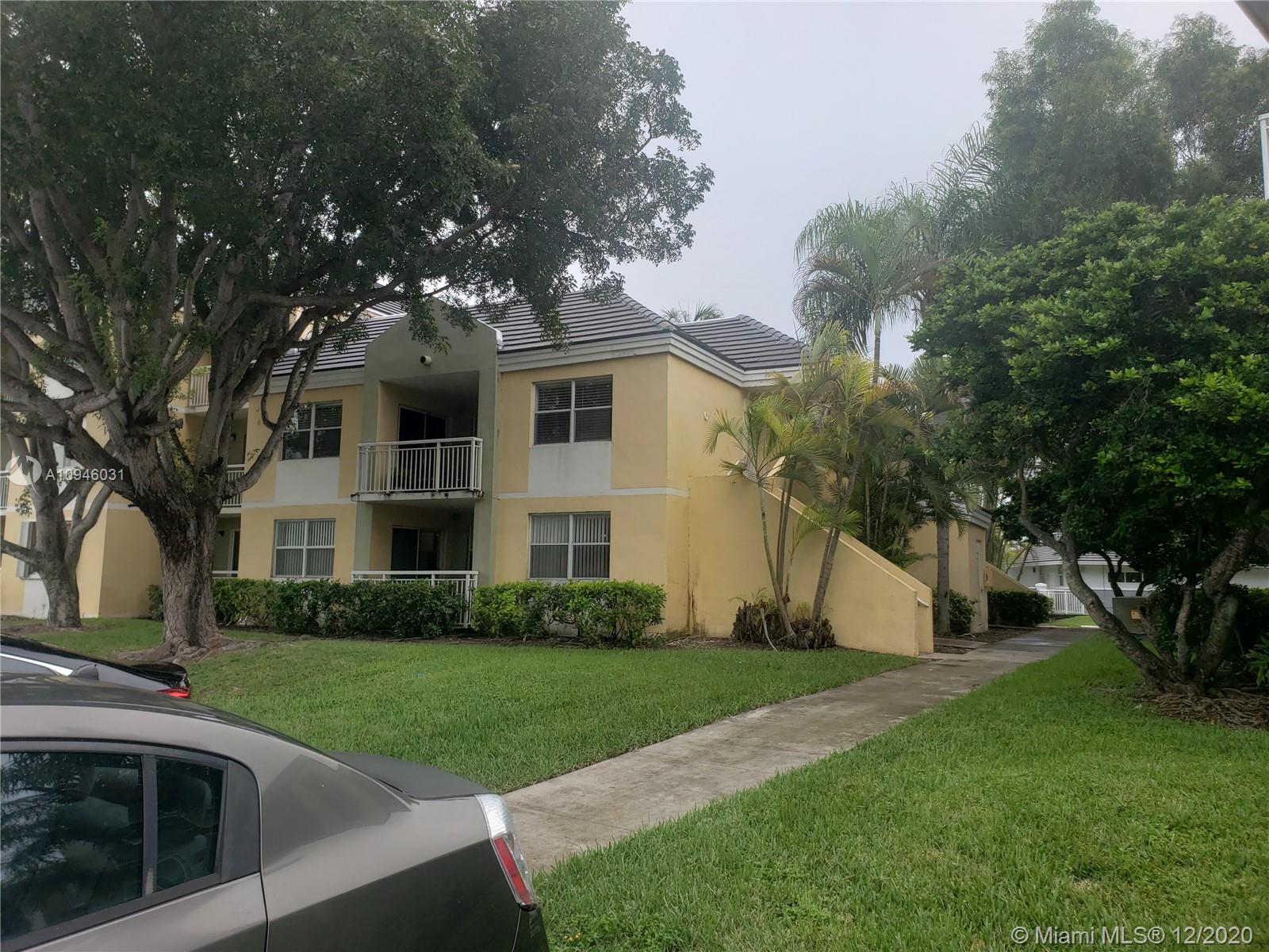 8600 SW 212th St #111, Cutler Bay, FL 33189