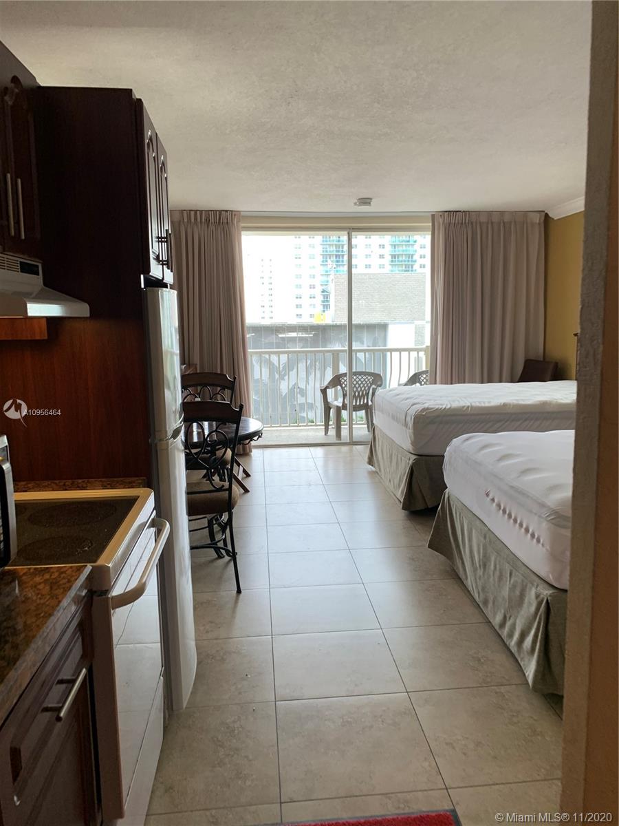 Sunny Isles Beach, FL 33160,19201 Collins Ave #437