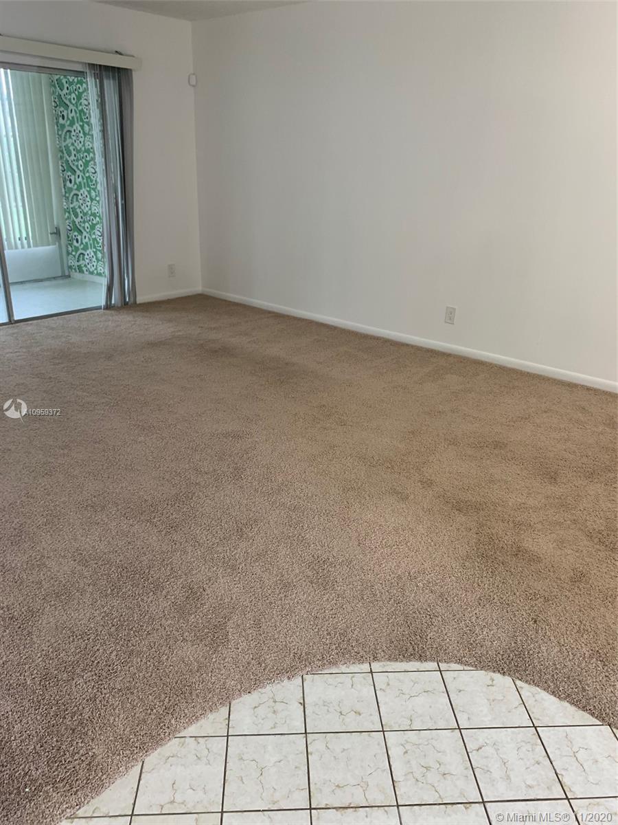 4801 NW 34th St 403