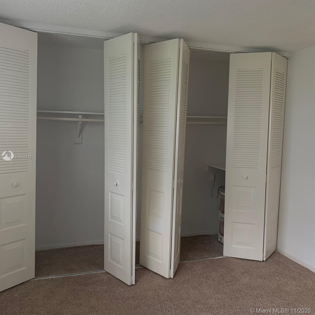 4801 NW 34th St 403