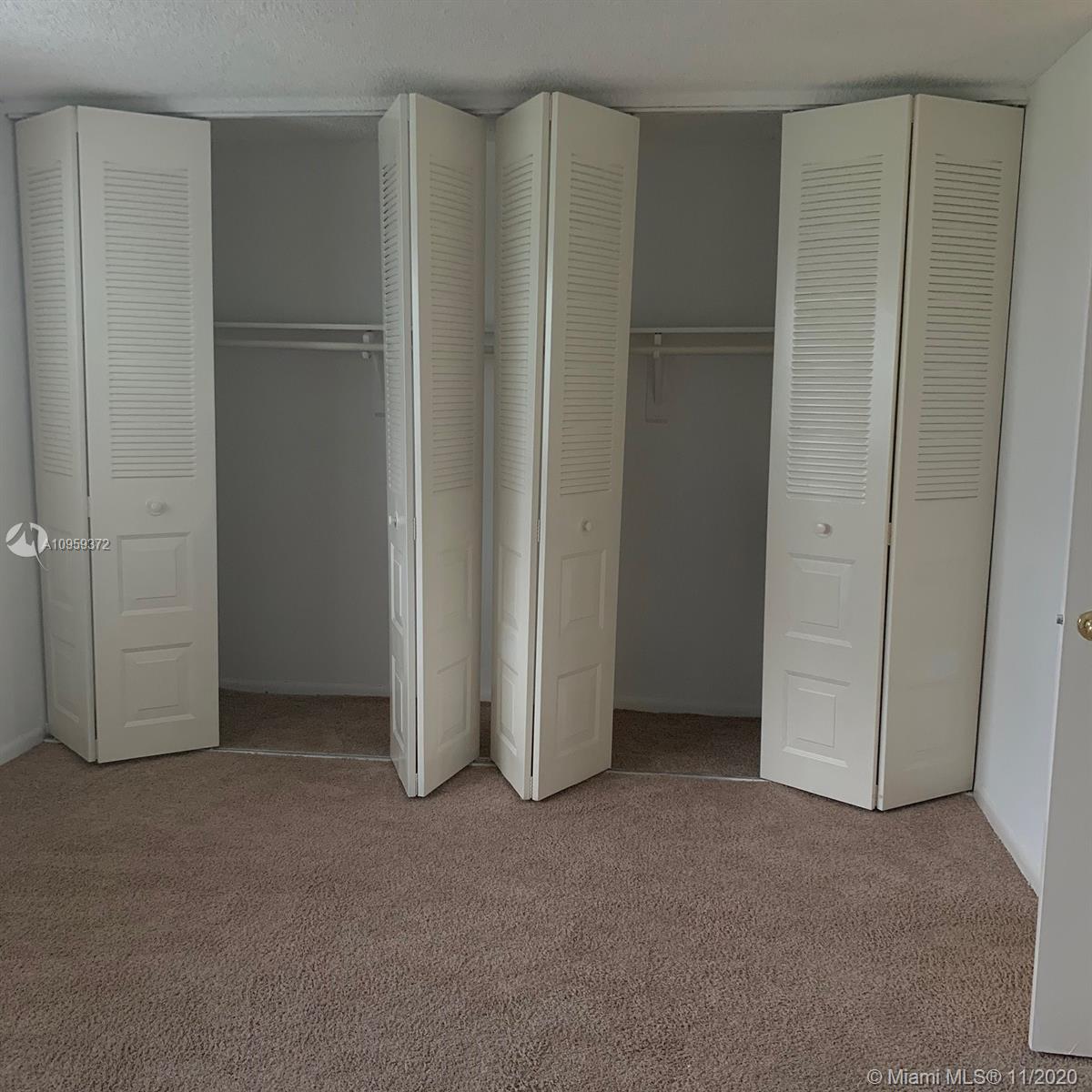 4801 NW 34th St 403