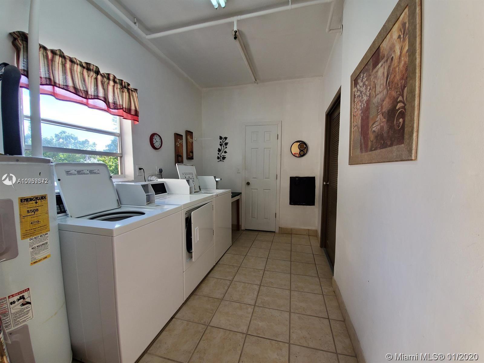 4801 NW 34th St 403