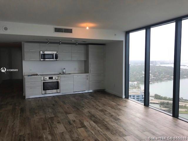 Miami, FL 33137,650 NE 32nd St #4607