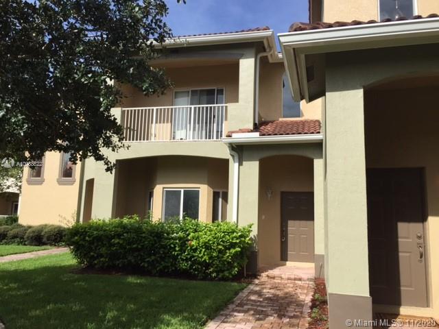 BEAUTIFUL 2 BR/2.5 BA TOWN HOME WITH GARAGE LOCATED ON GREEN AREA. TILE ON 1ST FLOOR, GRANITE KITCHEN COUNTERS, LAUNDRY ROOM & LARGE MASTER SUITE. RENT INCLUDES ATT UVERSE CABLE & INTERNET, ALARM MONITORING, LAWN MAINT & COMMUNITY POOL.