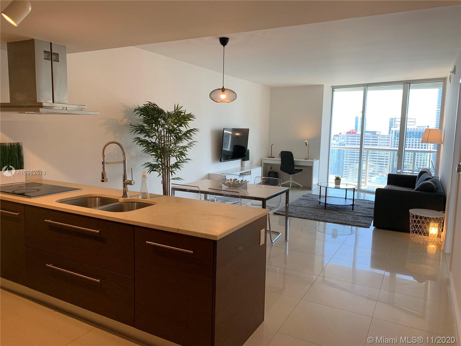 Miami, FL 33131,495 Brickell Ave #3707