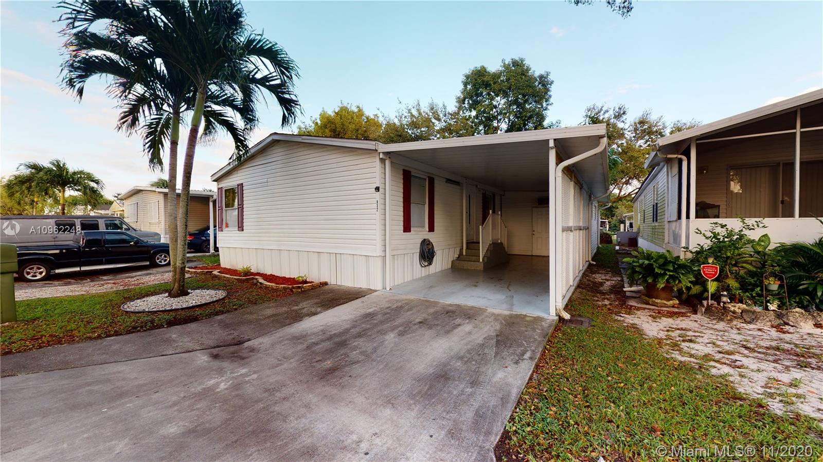 13222 SW 9ct, Davie, FL 33325